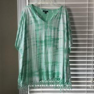 Cute tie dye with fringe bottom